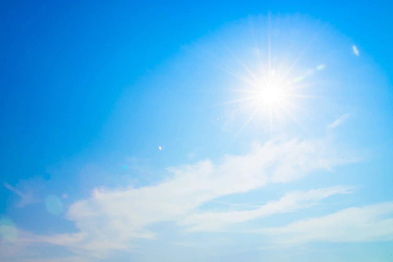 Prognoza meteo, 18 iunie. Canicula strânge în chingi toată România. E anunțat un alt fenomen extrem